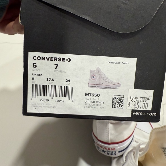 Converse High-Top Sneakers - Picture 5 of 5